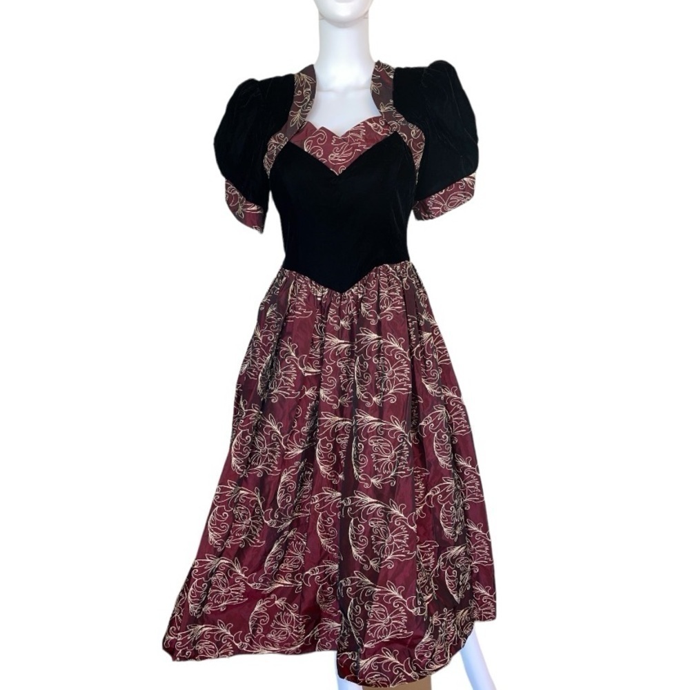 Vintage Jessica McClintock 80’s dress